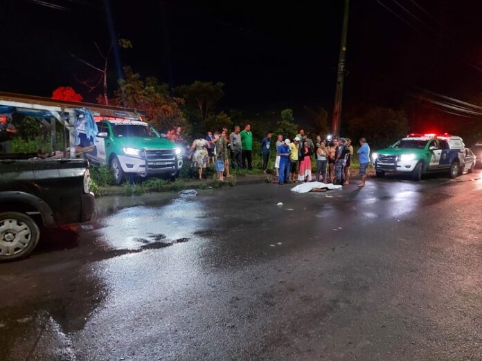 Homem morre atropelado na zona Leste