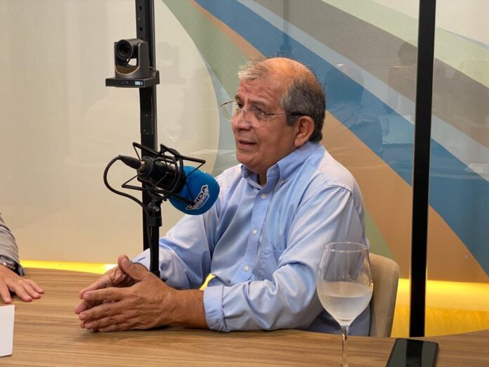 O ex-superintendente da Zona Franca de Manaus, Thomaz Nogueira, defendeu em entrevista à rádio e TV Onda Digital desta segunda-feira (18) que o governo do Amazonas recorra ao Supremo Tribunal Federal (STF) para anular o decreto que prorroga a redução do Imposto sobre Produtos Industrializados (IPI)