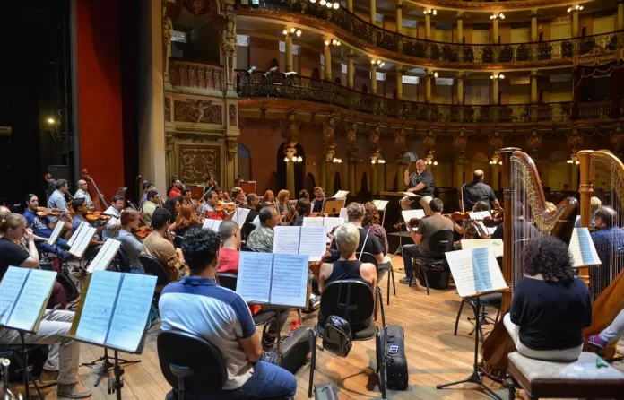 Confira a programação cultural do Teatro Amazonas neste fim de semana