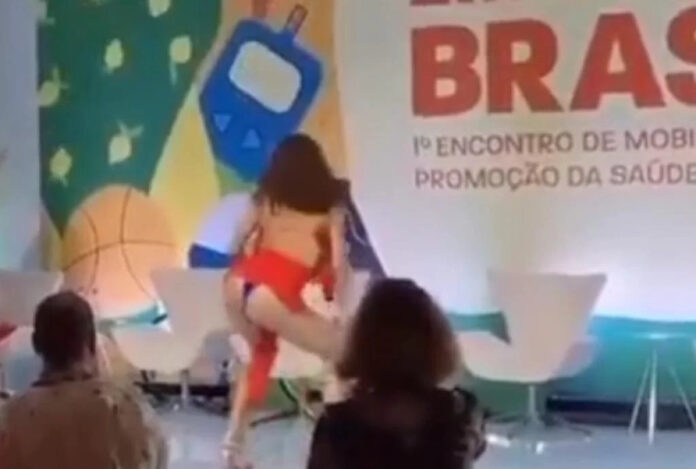 VÍDEO: Apresentação de dança sexual em evento do Ministério da Saúde causa polêmica