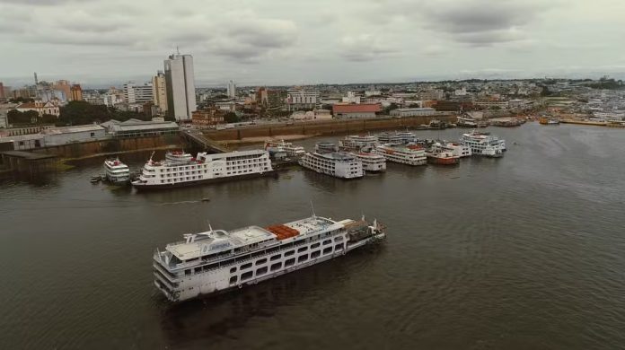 Rio Negro volta à normalidade após maior seca dos últimos 121 anos